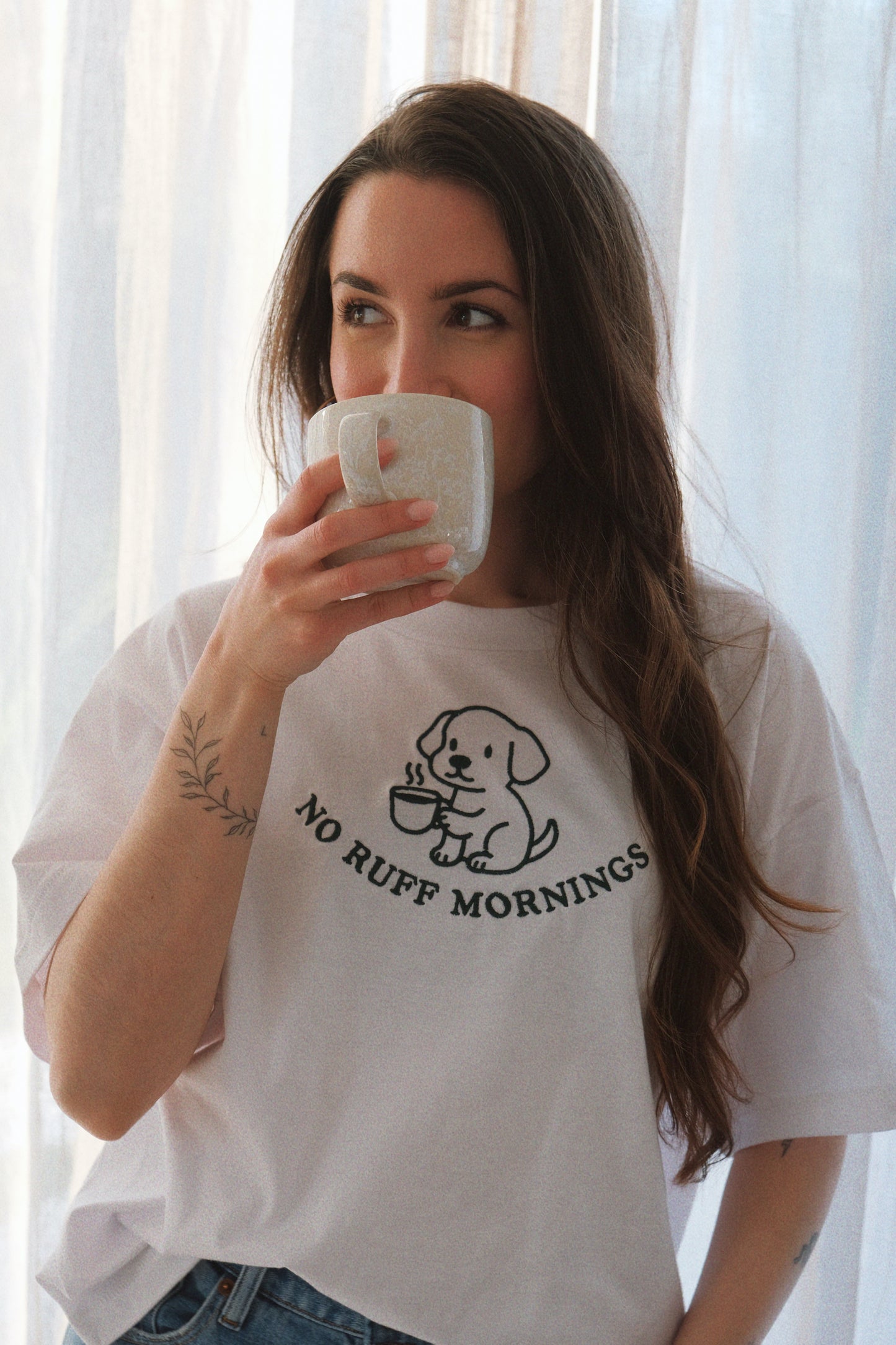 Oversized T-Shirt "NO RUFF MORNINGS"