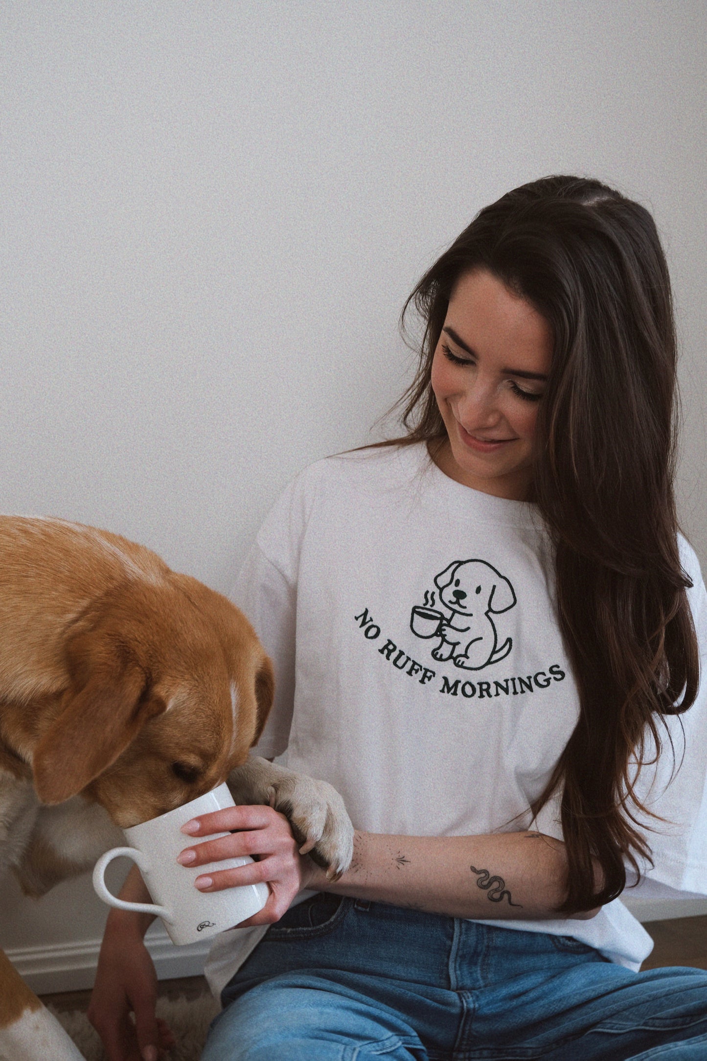 Oversized T-Shirt "NO RUFF MORNINGS"