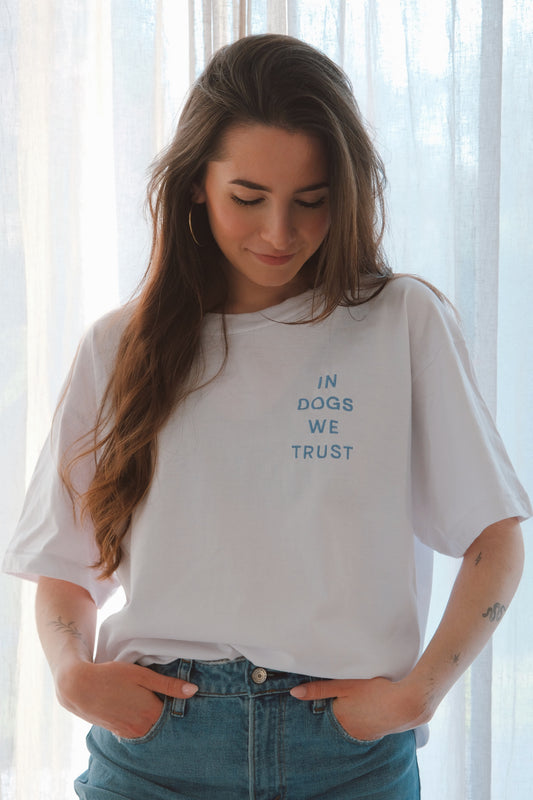 Oversized T-Shirt "IN DOGS WE TRUST"